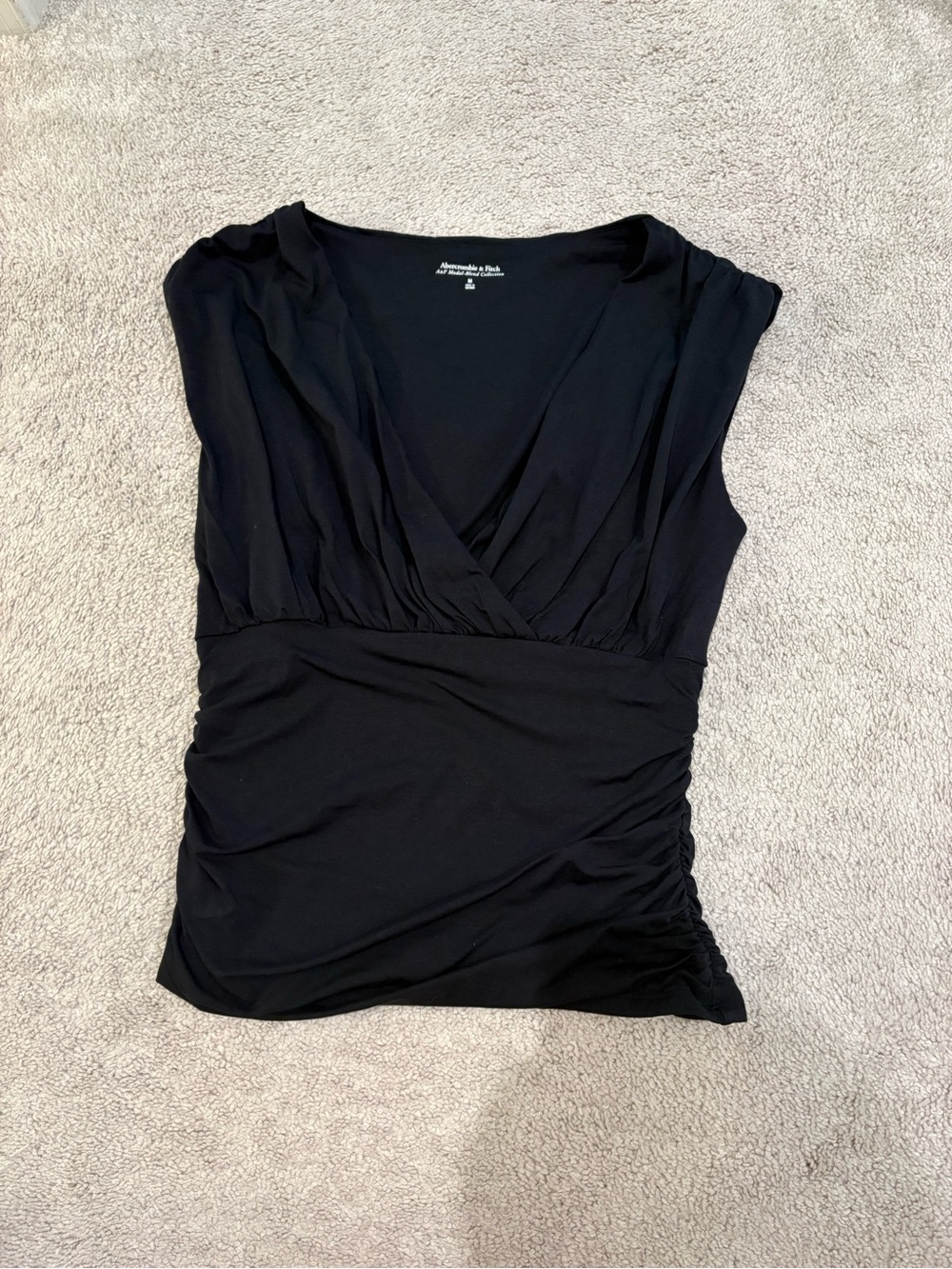 Abercrombie & Fitch Black V-Neck Ruched Women's Top